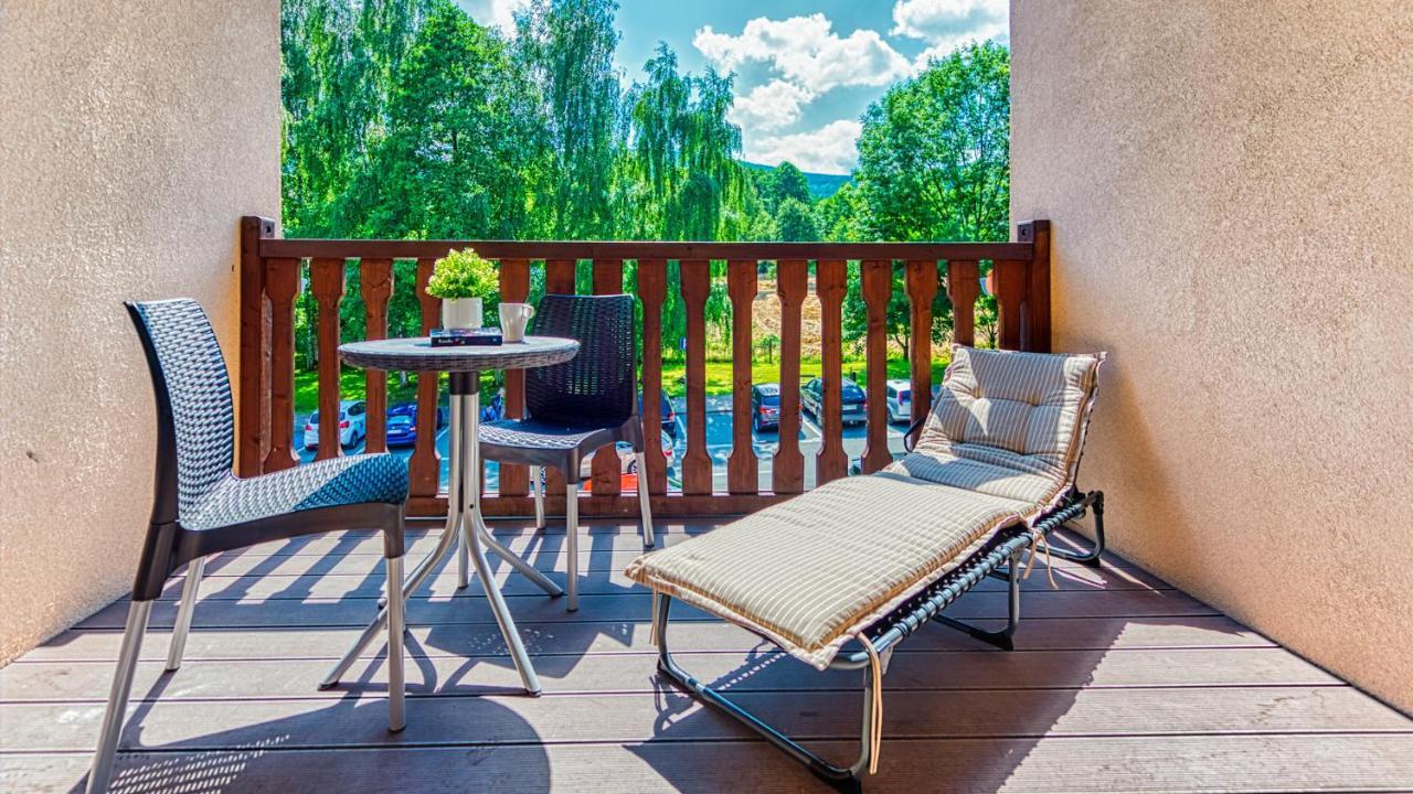 Apartamenty Centrum - Wyszynskiego 9 By Royal Aparts Świeradów-Zdrój エクステリア 写真