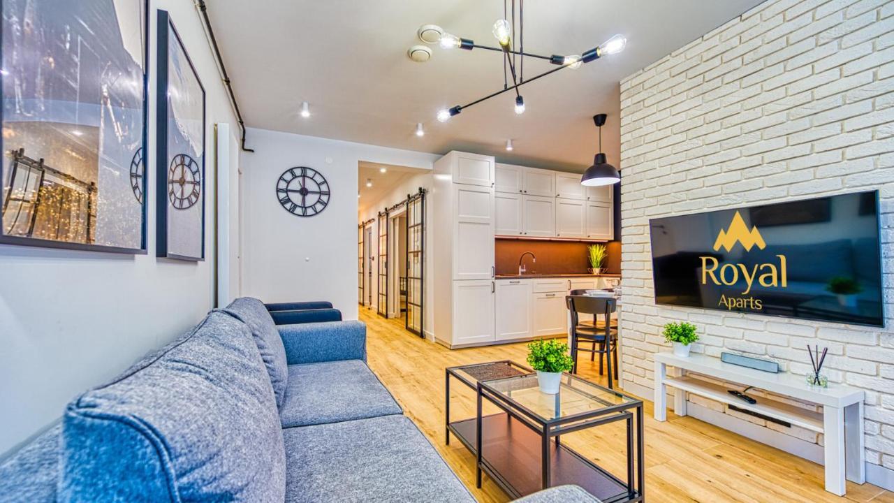 Apartamenty Centrum - Wyszynskiego 9 By Royal Aparts Świeradów-Zdrój エクステリア 写真