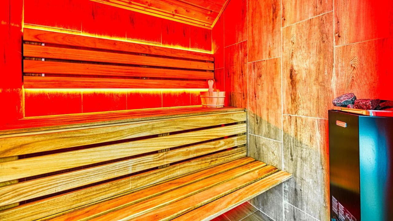 Apartamenty Centrum - Wyszynskiego 9 By Royal Aparts Świeradów-Zdrój エクステリア 写真